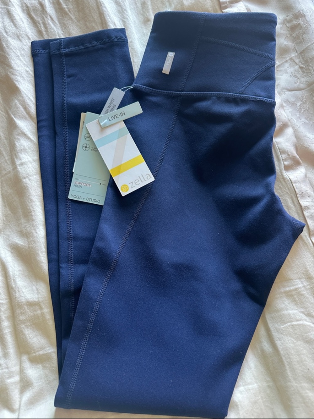 Zella Live-In High Waist Leggings in Navy